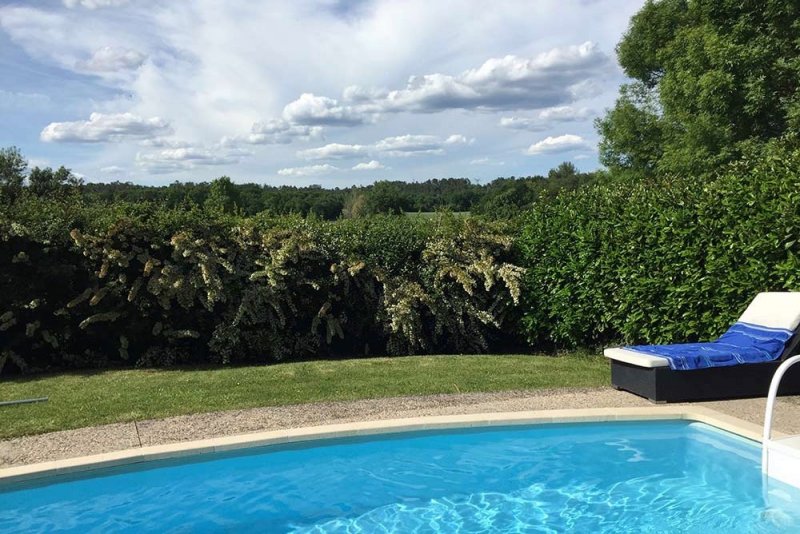 pool-and-field-1